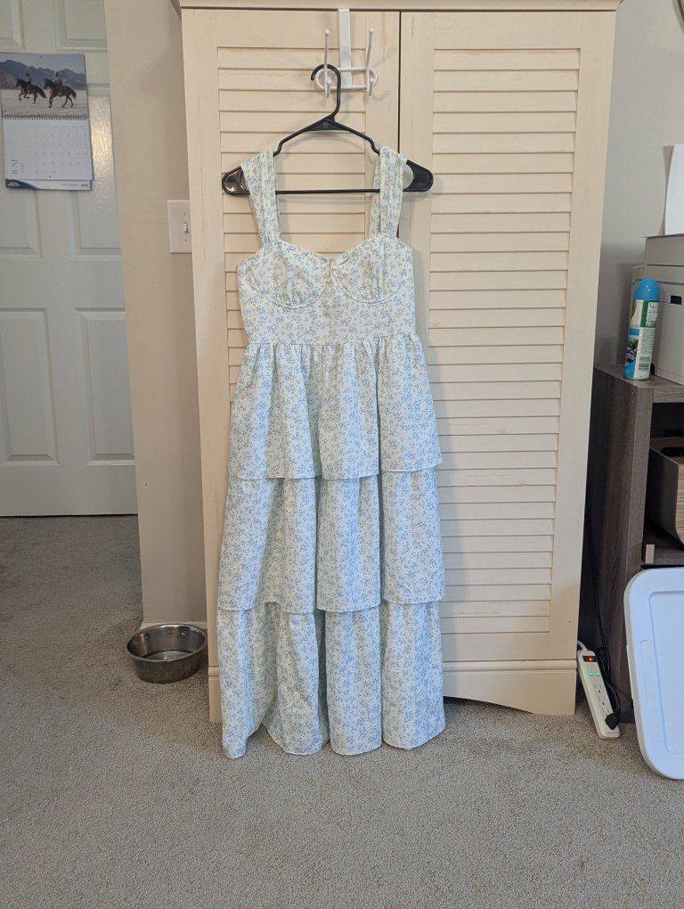 Closet Clean Out - Denim, Dresses, Tshirts, Tank Tops