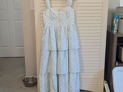 Closet Clean Out - Denim, Dresses, Tshirts, Tank Tops