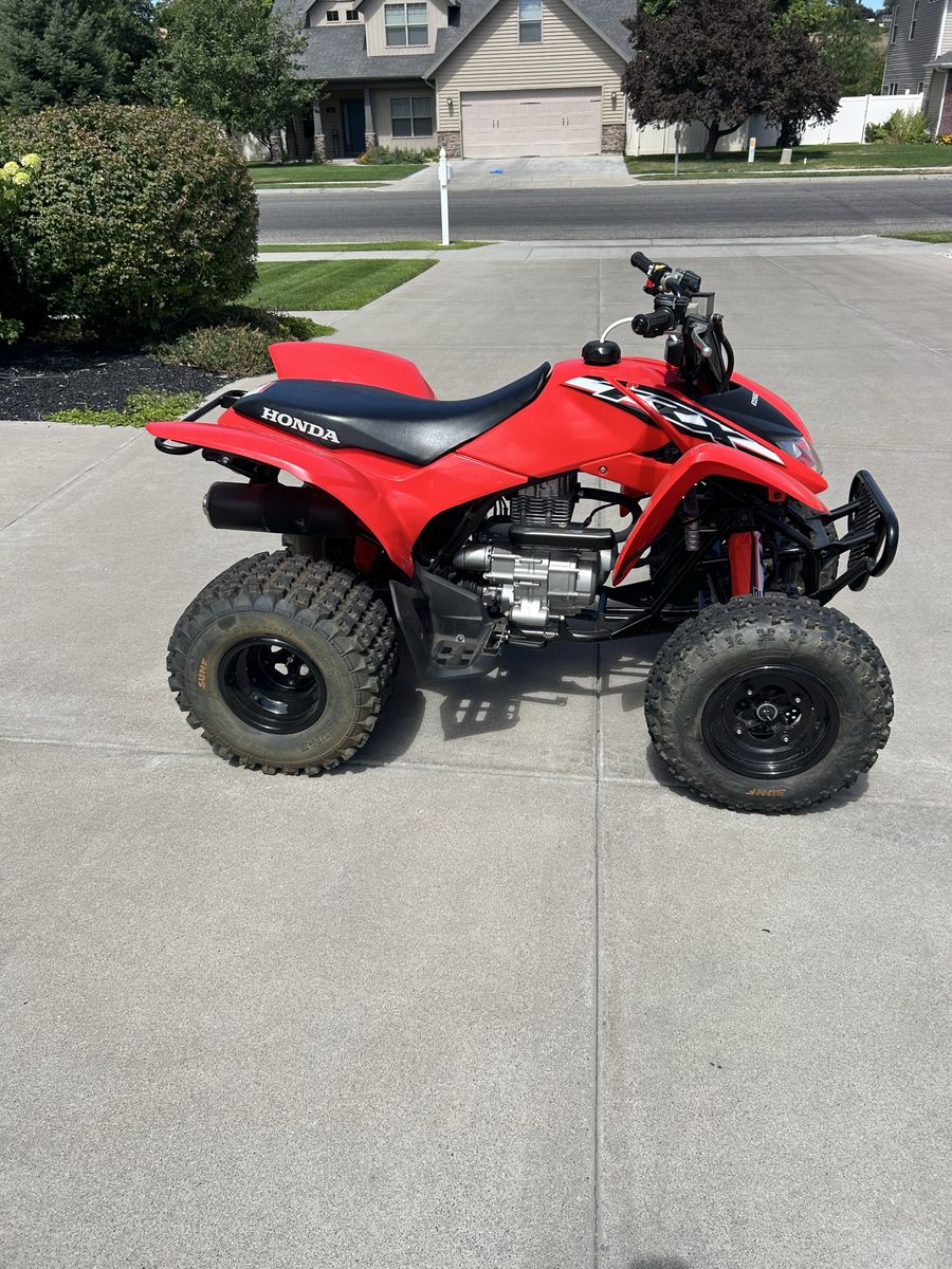 Honda TRX 250 Sport ATV Quad Red Used Excellent Condition like new 