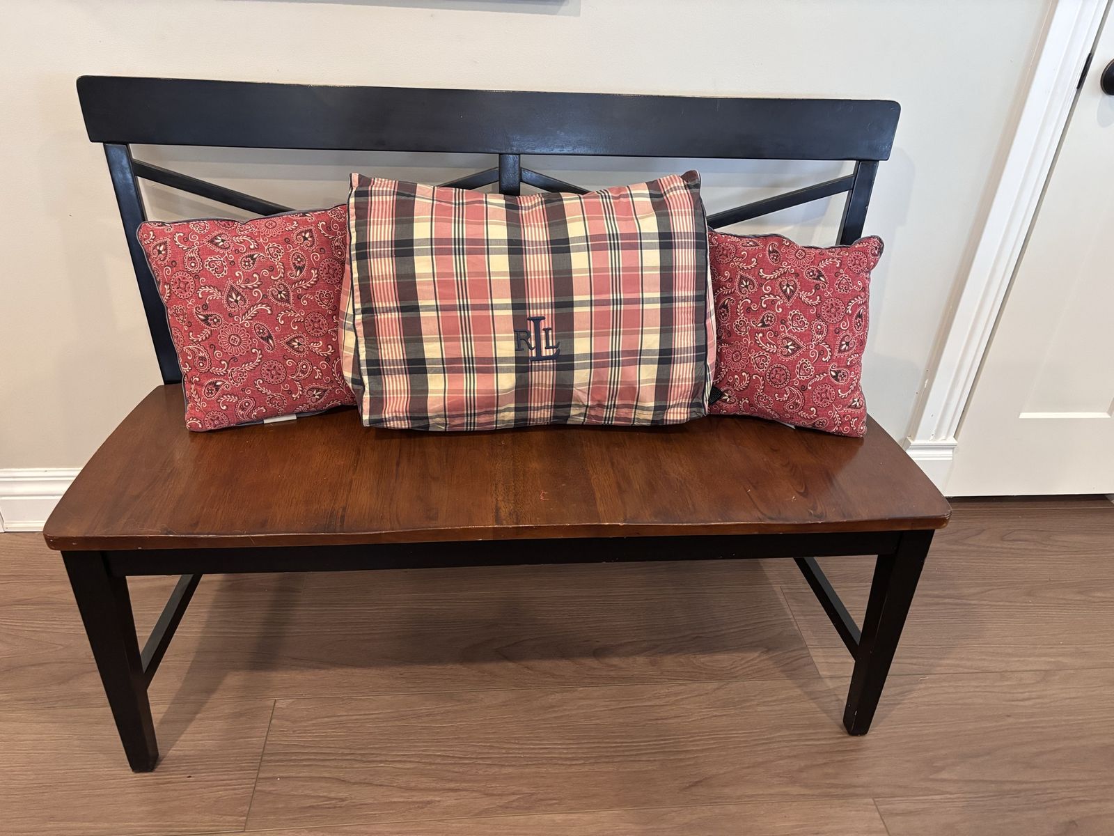 Charming Bench! Perfect for indoor or covered outdoor space.
