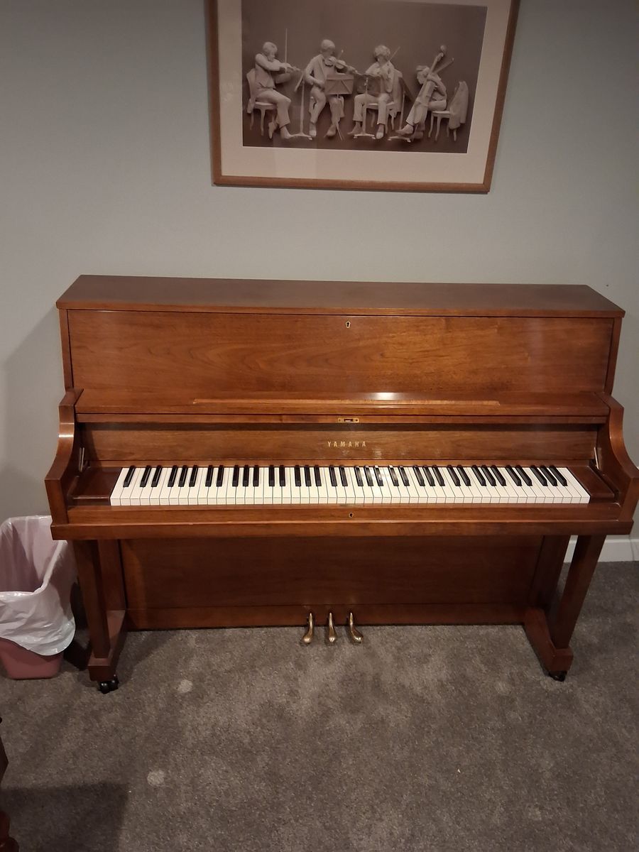 Yamaha Piano