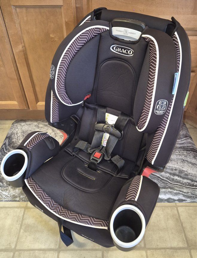 Clean! Graco 4Ever DLX 4-in-1 Car Seat Convertible Convertible Baby Toddler Kid 120lbs