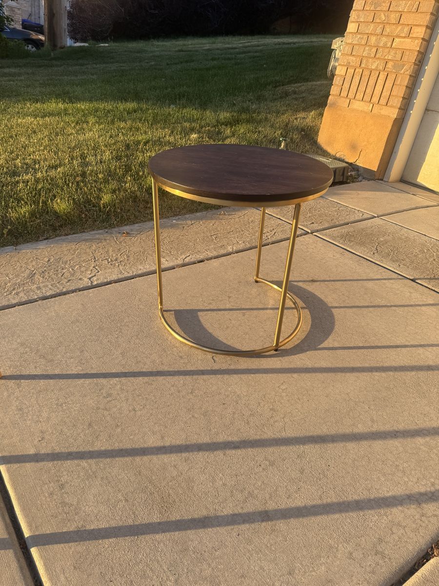 Modern Round End Table with Dark Wood Top & Gold Metal Base