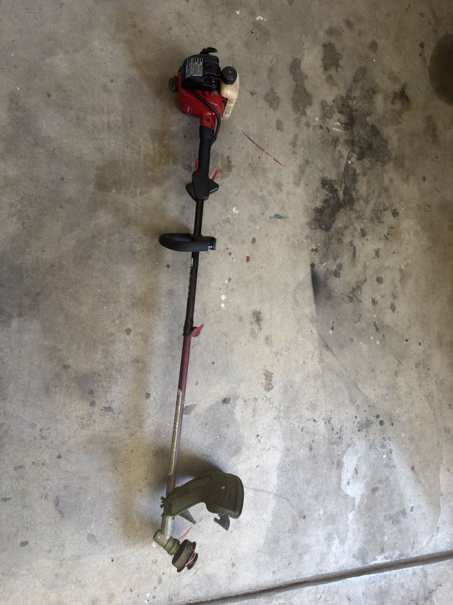 Weed whacker