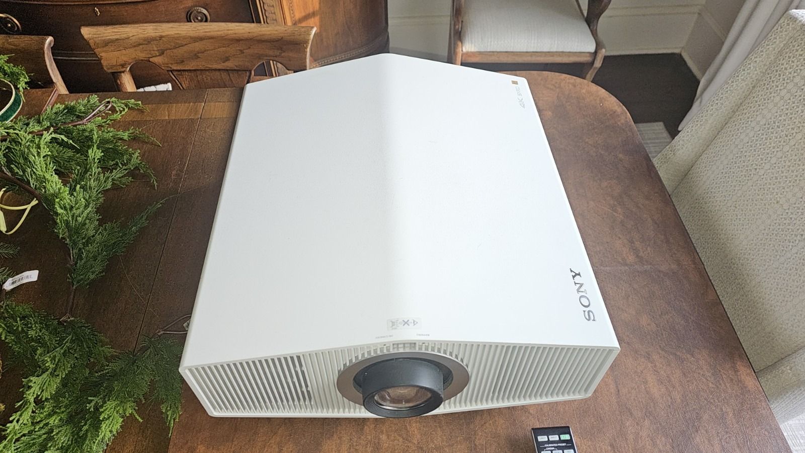 SONY VPL-XW7000ES 4K HDR