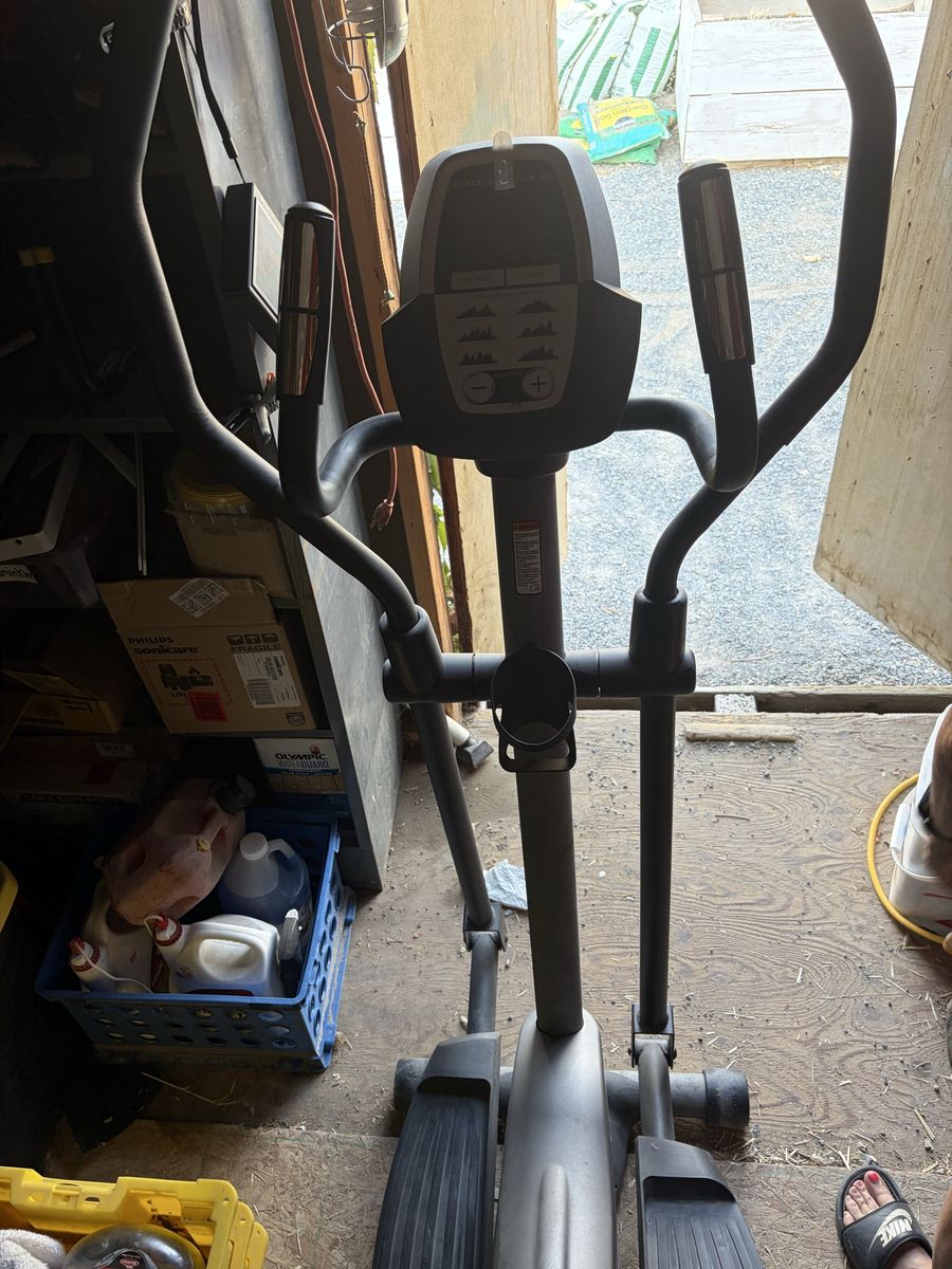Gold's Gym Elliptical Exercise Machine - Digital Display, Adjustable Resistance