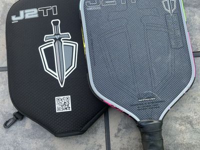 Honolulu Pickleball J2Ti Paddle, Hesacore Grip, Brodie Edge Tape