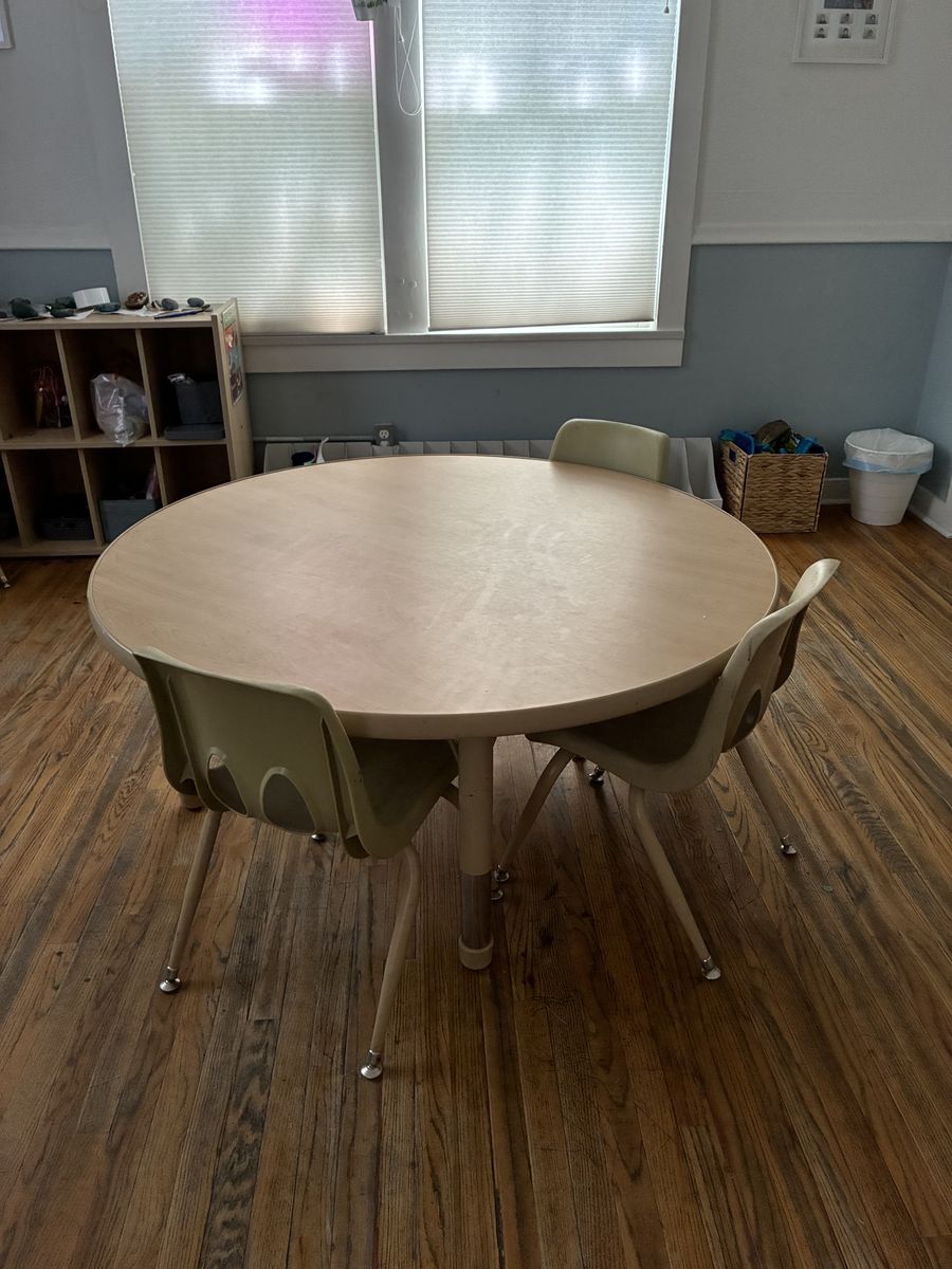 Children's Round Activity Table