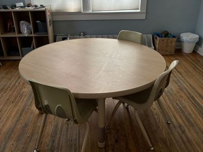Children's Round Activity Table