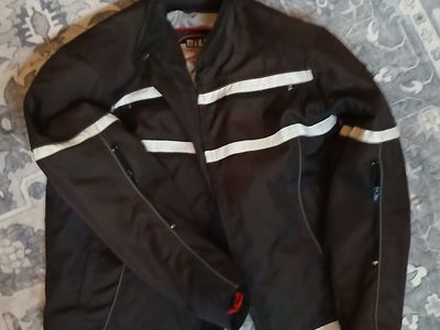 Women's XL Black Motorcycle Jacket with White Reflective Stripes from BILT- Padded for Protection
