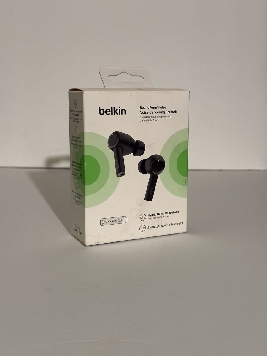 Belkin SoundForm Pusle Noise Cancelling Earbuds
