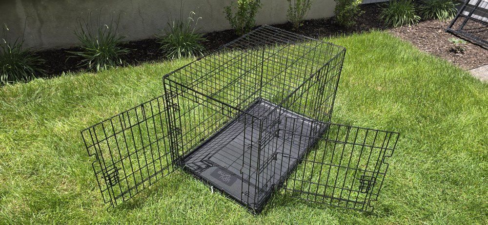 Foldable Black Wire Pet Crate Dog Kennel with Double Door with Removable Tray 36L x 22W x 24.5H