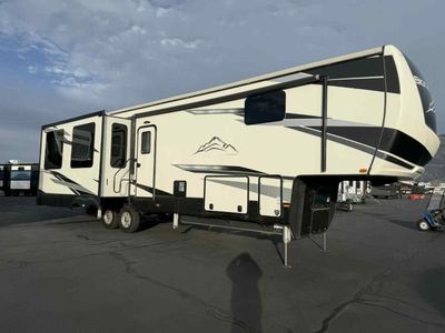 Used 2022 Heartland Big Country 3560 SS