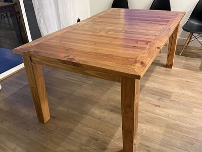 Solid Wood Extendable Dining Table
