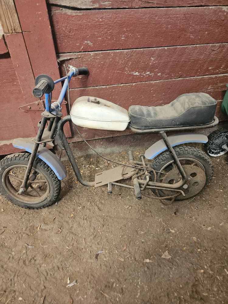 1970's mini bike .  the original motor (runs) included