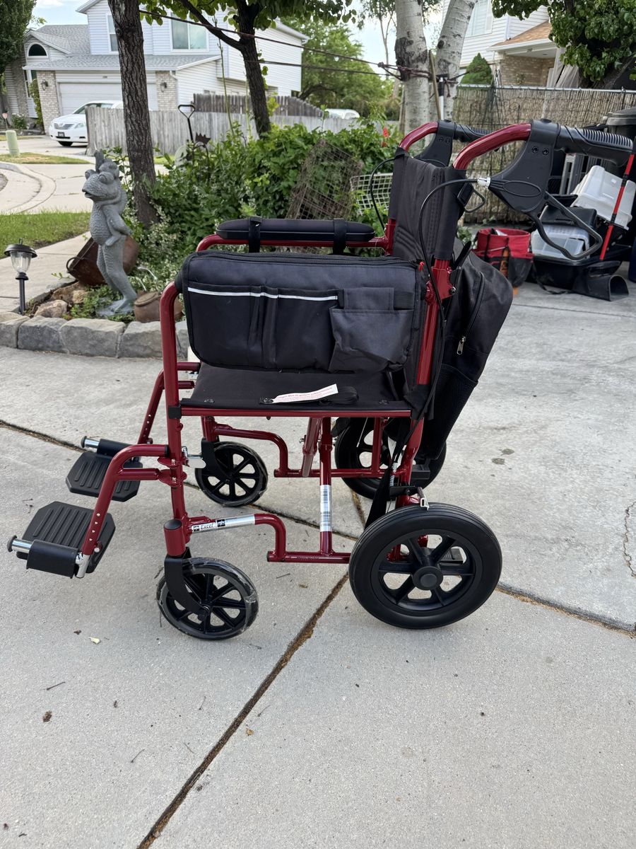 Medline/ transport chair