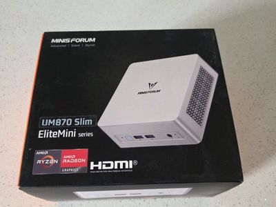 MINISFORUM UM870 Slim EliteMini PC - AMD Ryzen 7 8745H, 32GB RAM, 1TB SSD