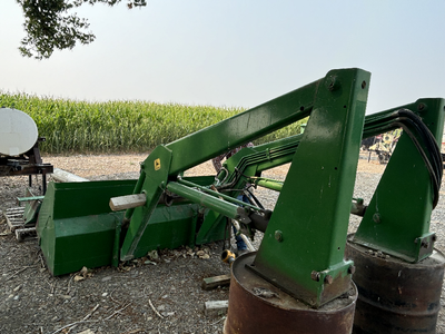 0 John Deere E0158
