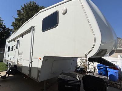 2008 Keystone Raptor RP299MP