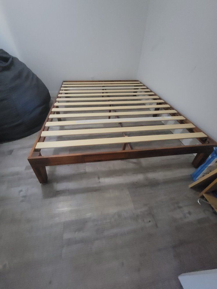Main image 2
