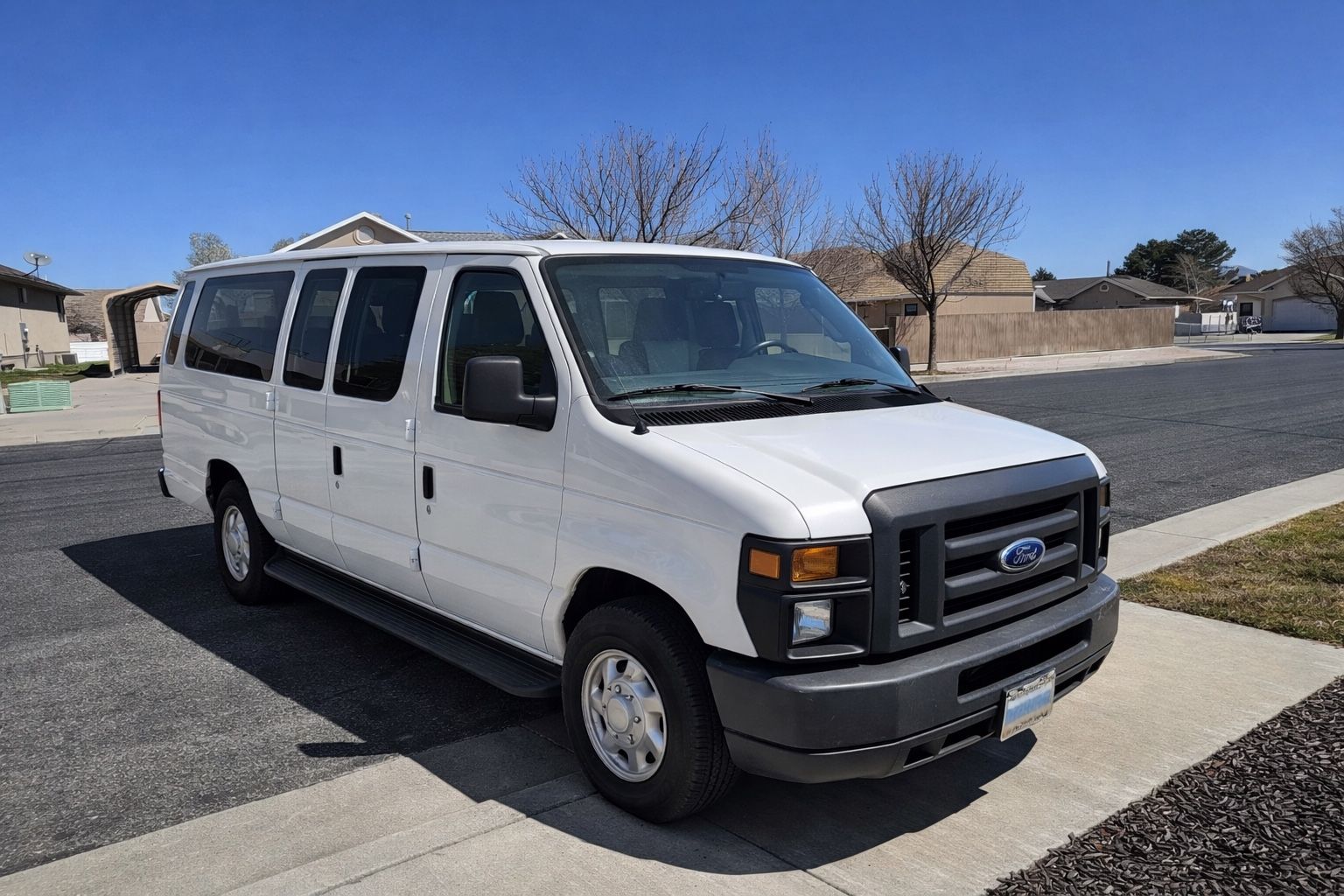 2006 Ford E-Series E-350