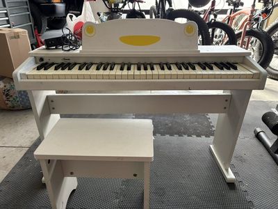 FREE: ElectrIc Piano