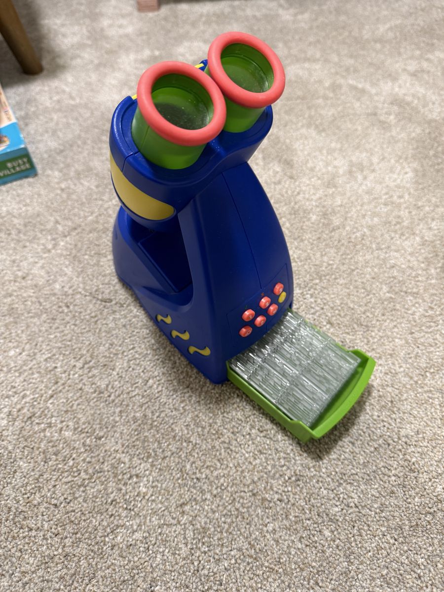 FREE - age 3+ talking microscope and slides