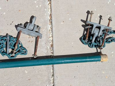 Trapeze Bar for outside toys