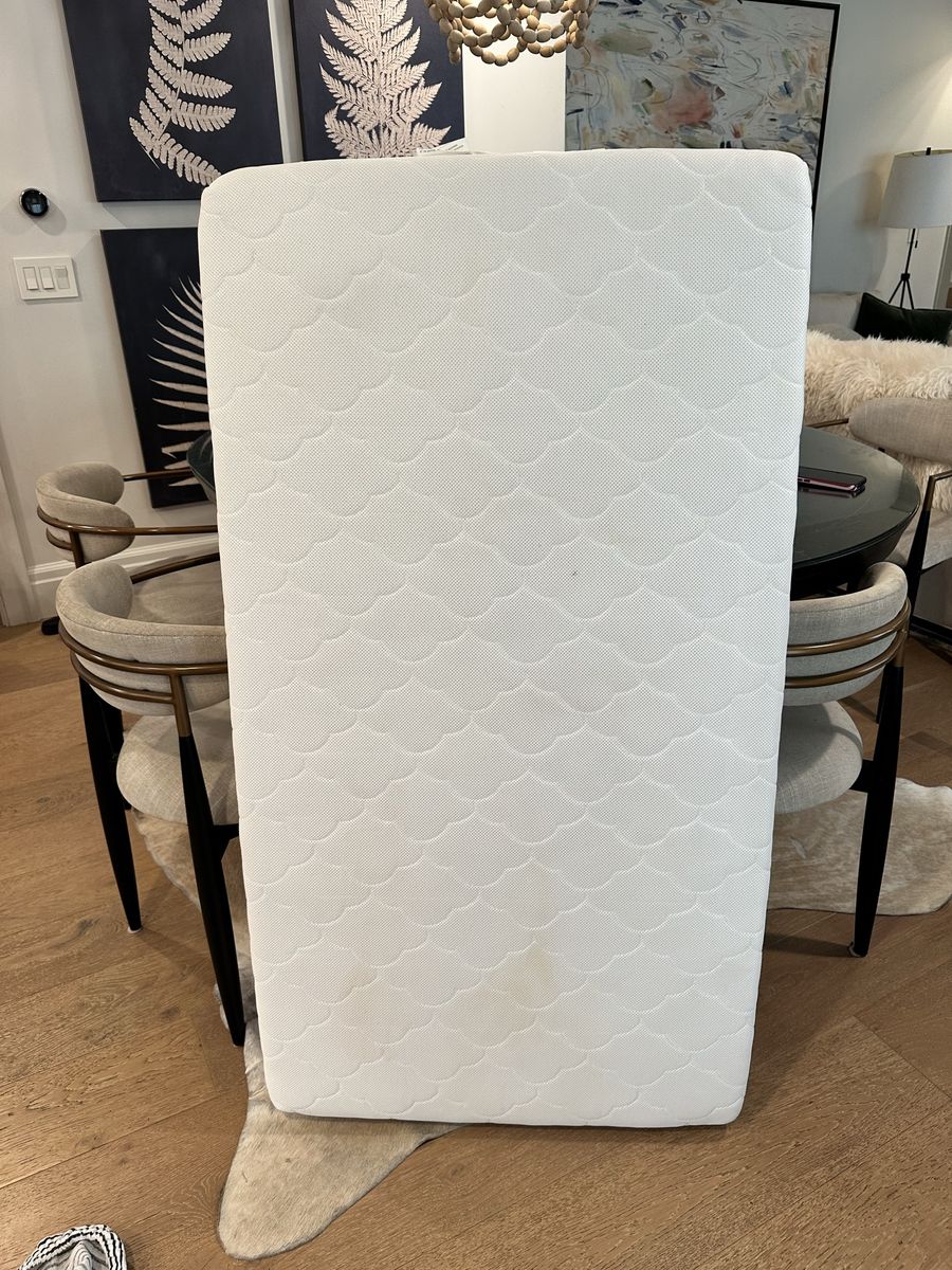Newton Baby Crib Mattress Breathable Washable White