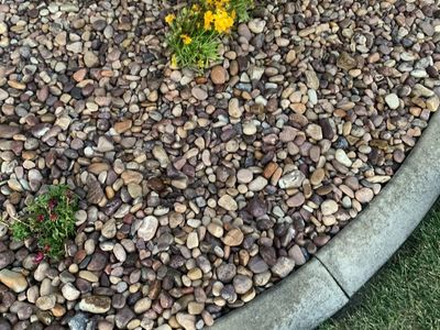 oak plum River Rock - Landscaping 3/4” - 2” Pebbles for Garden & Walkways