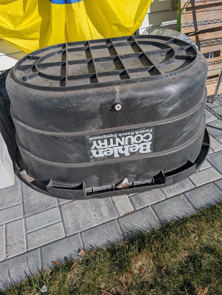 BEHLEN COUNTRY IFA Stock Tank, Rigid, Poly Black,