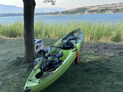Tamarack Angler Kayak + accessories