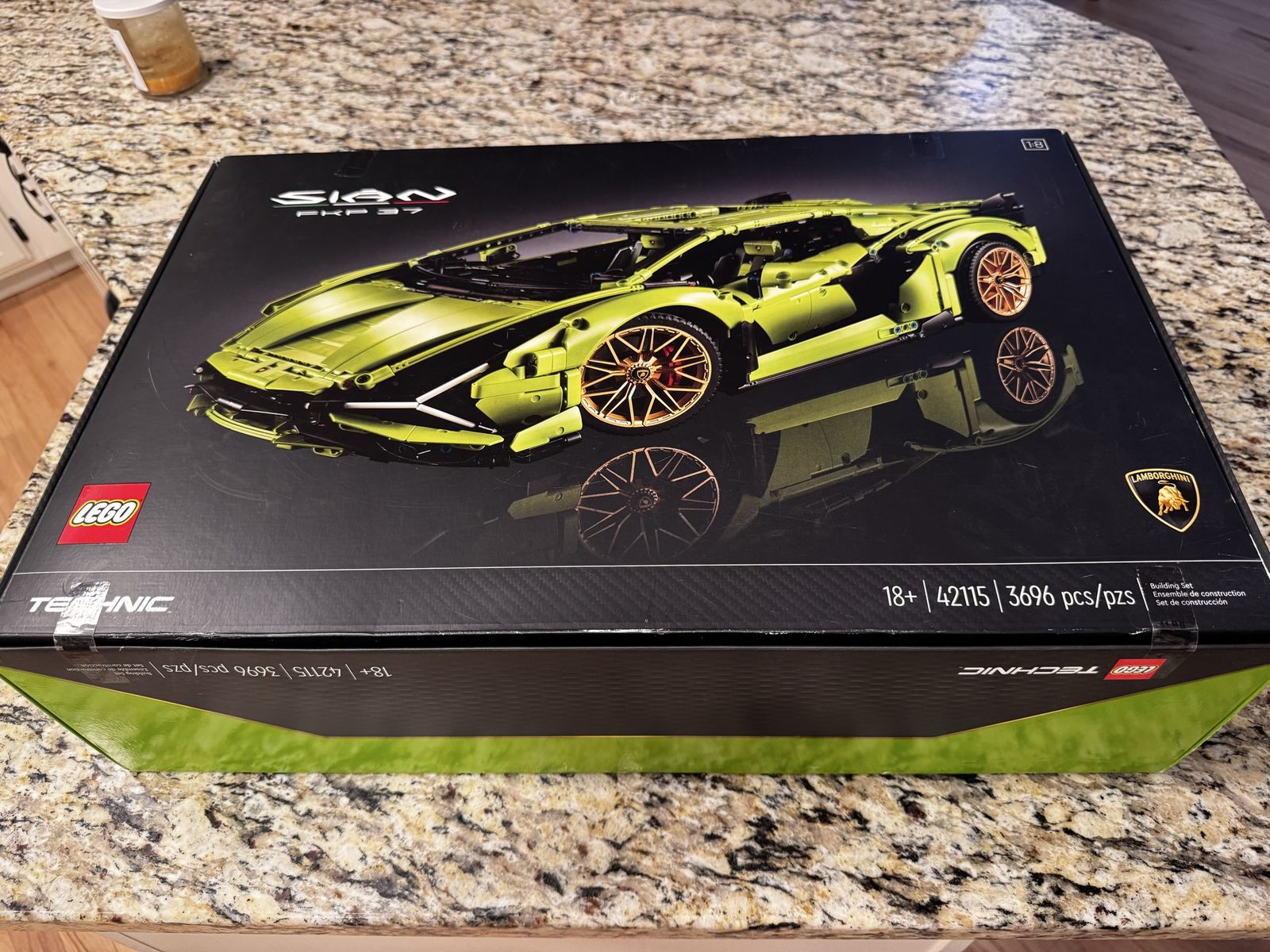 RETIRED LEGO Technic Lamborghini Sián FKP 37 (42115) – NEW / NEVER OPENED