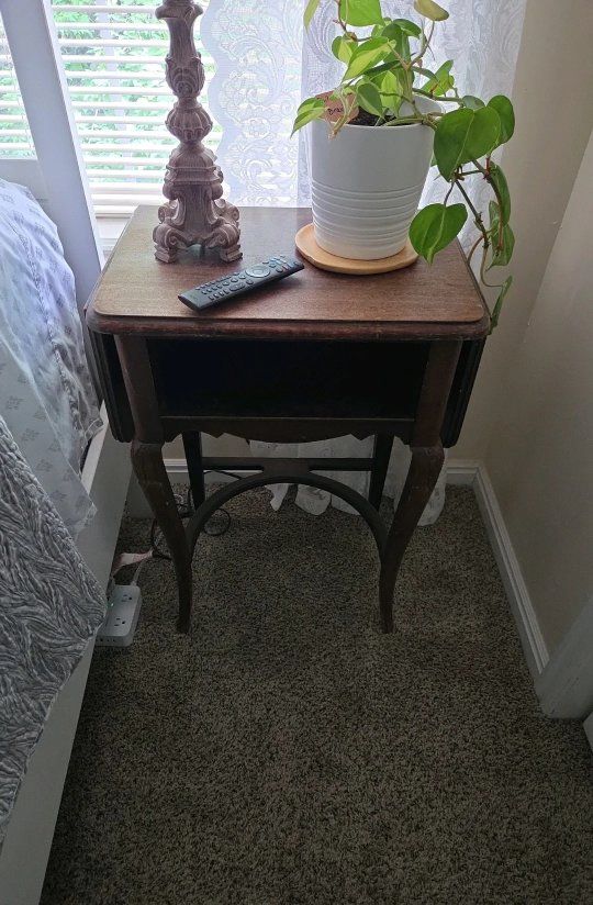 Vintage Wooden Drop Leaf End Table with Shelf - Dark Wood Accent Furniture