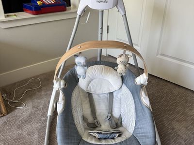 Baby swing