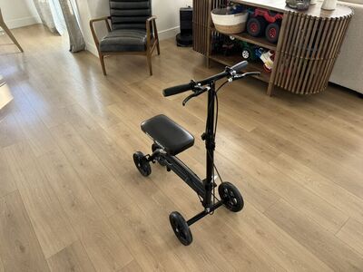 Knee Scooter