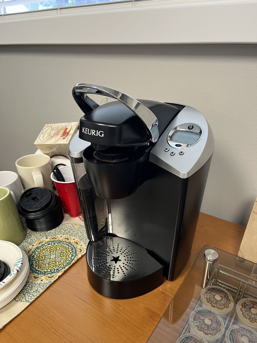 Keurig Coffee/drink Machine W/pods