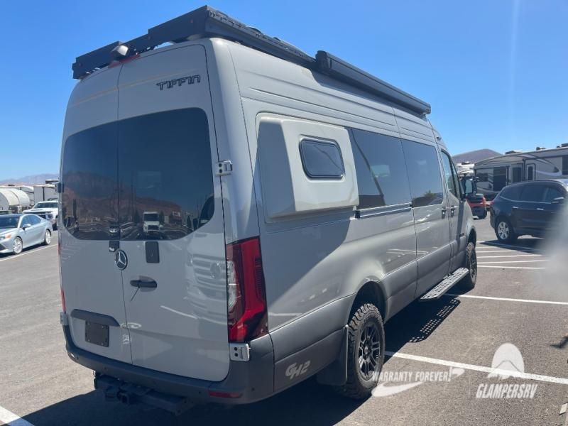 New 2027 Tiffin Motorhomes GH2 22 BV
