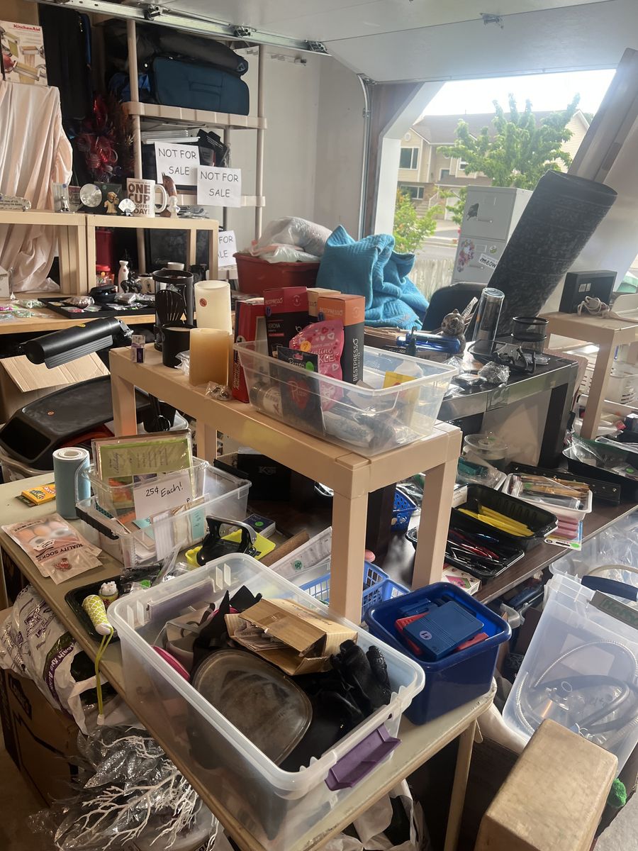 Multi Family Garage Estate Sale Fri 6/26 & Sat 6/27 8-3 Sandy