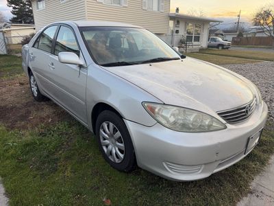 2005 TOYOTA CAMRY XLE