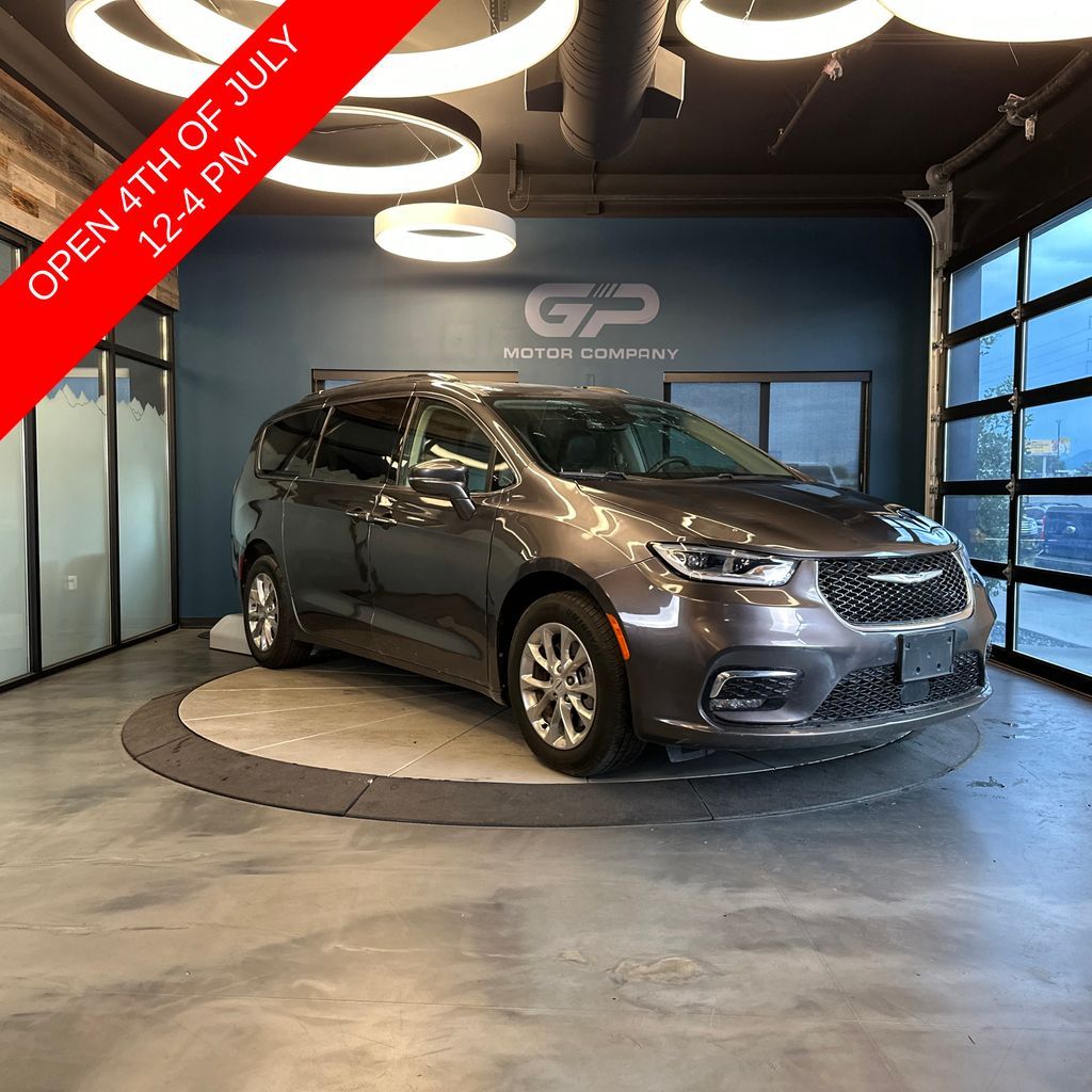 2021 Chrysler Pacifica Touring L