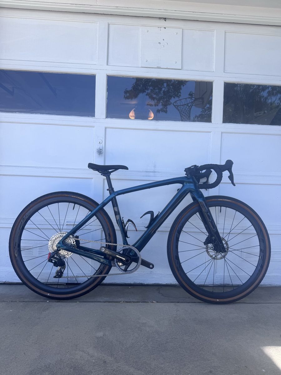 2023 Trek Checkpoint SL 7 – Size 52 – SRAM Force AXS