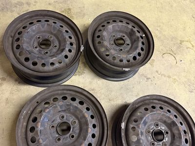 16 inch steel wheel set