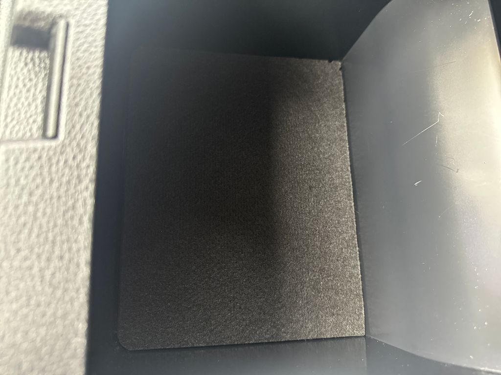 Main image 25