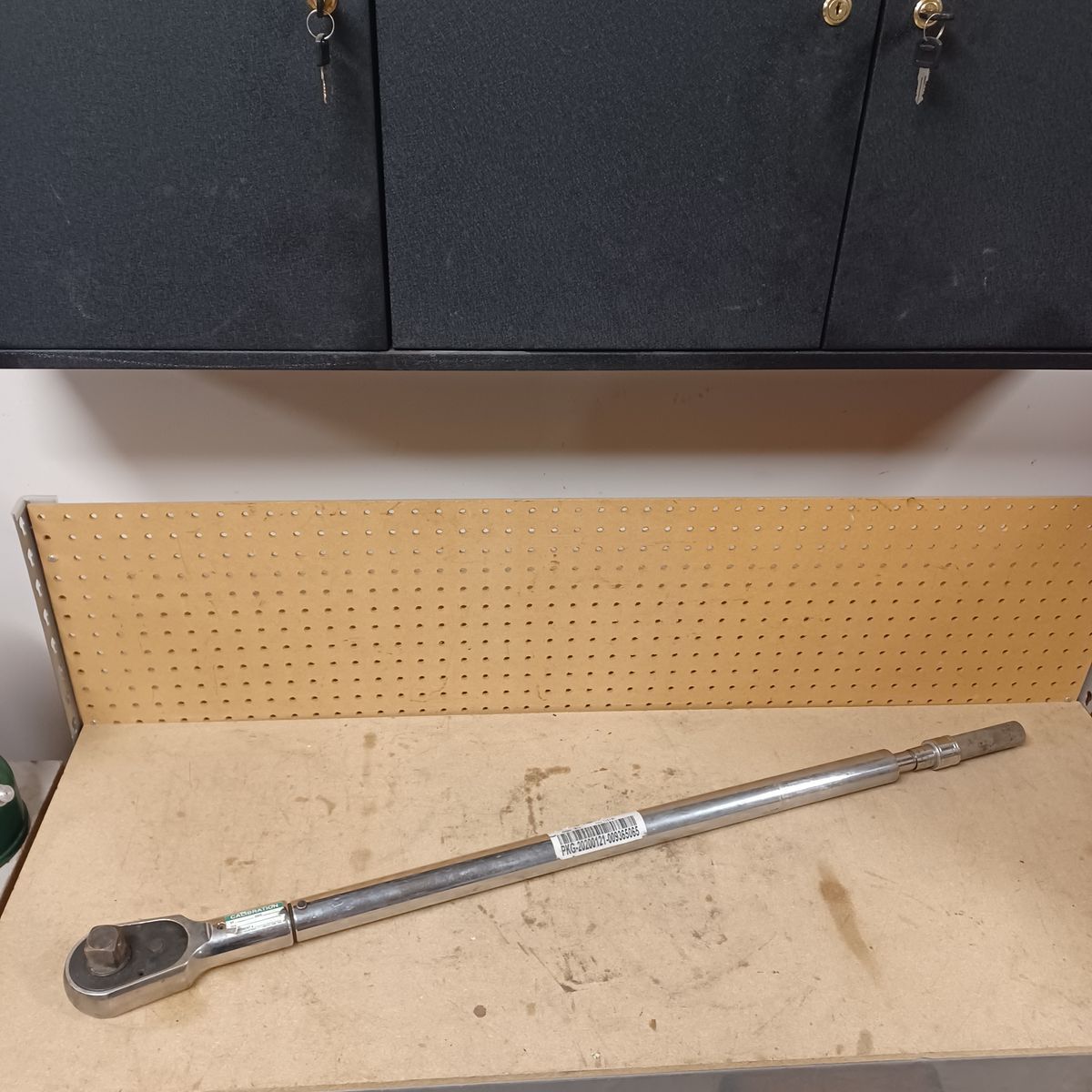 Torque wrench 1 inch drive 200-1000 ft lbs.