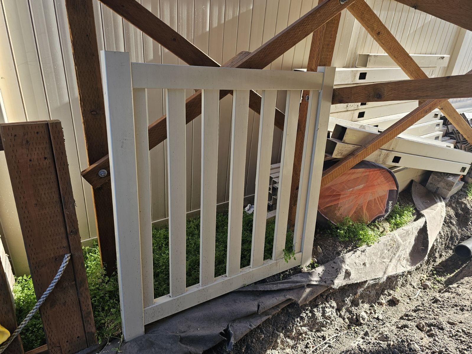 4 foot semi-privacy vinyl fence gate, tan
