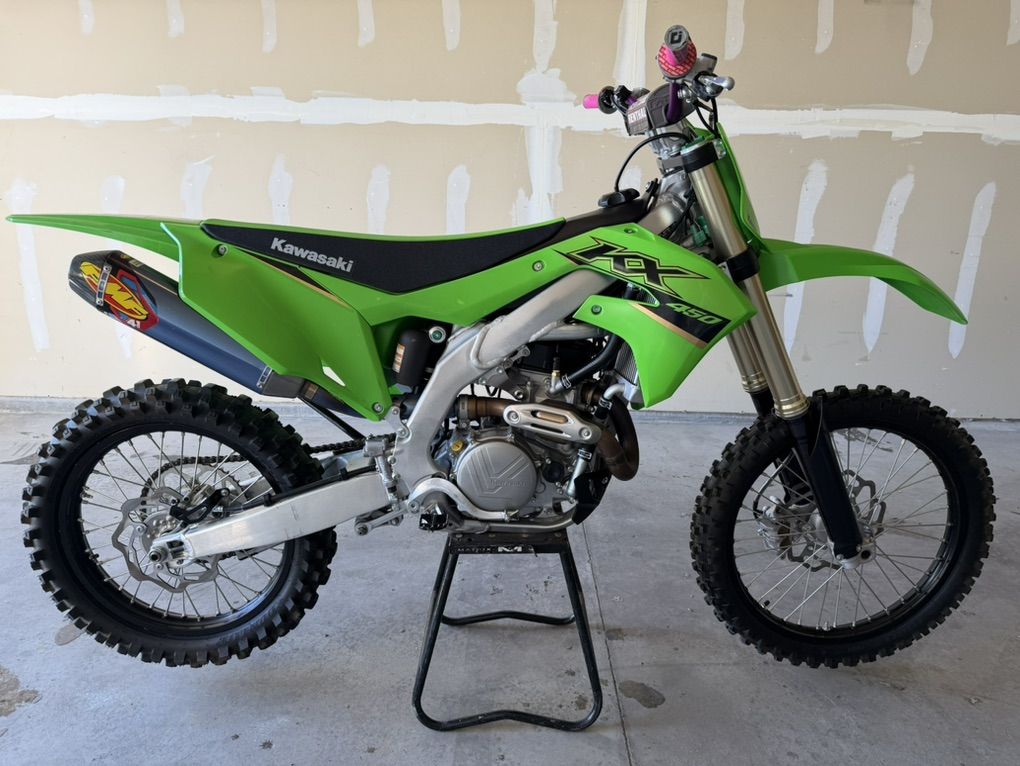 2022 Kx450 Less Than 10 Original Hours