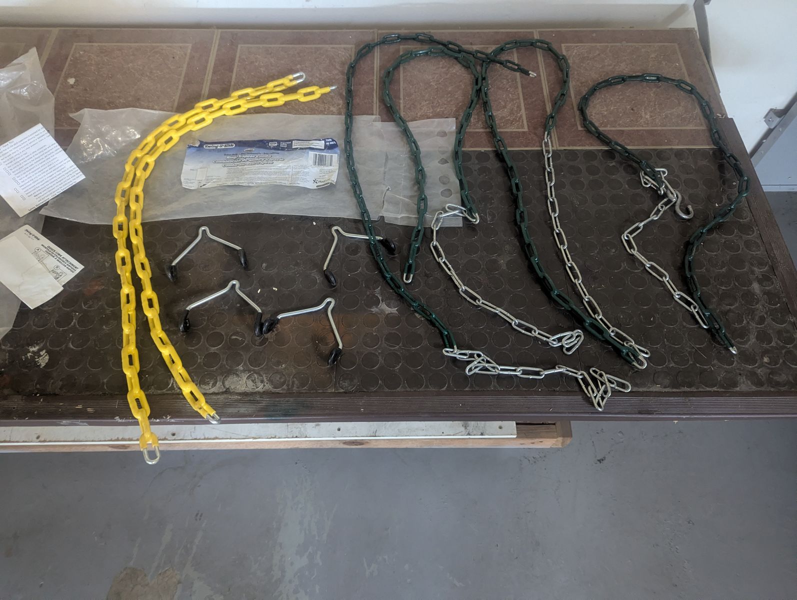 Heavy-Duty Swing Set Chains & Hardware – Backyard Playset