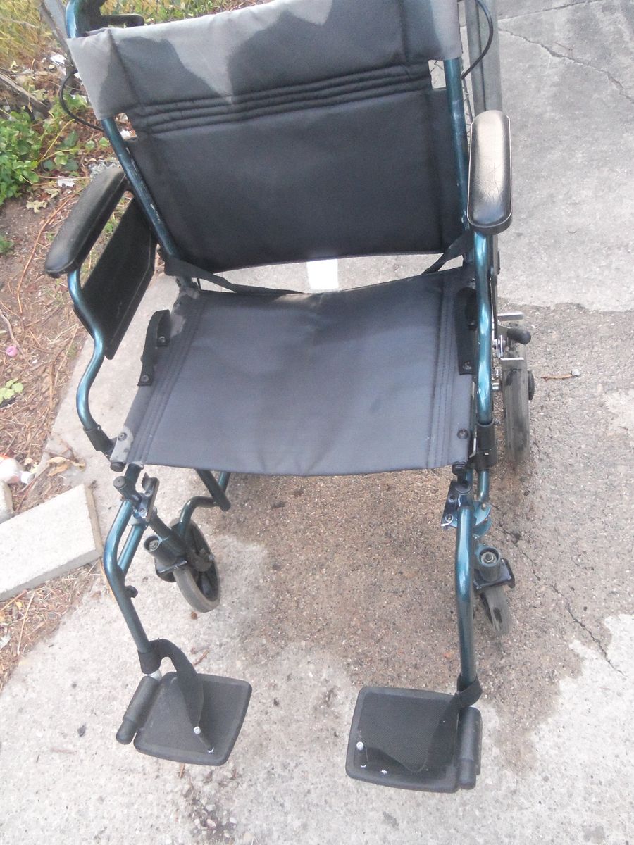 NOVA transport wheelchair large