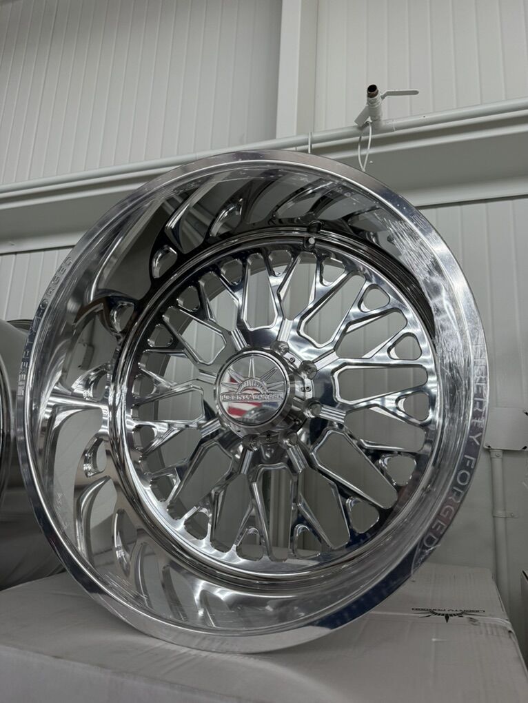 BRAND NEW 24x14 LBTY 17 Wheels 8x6.5